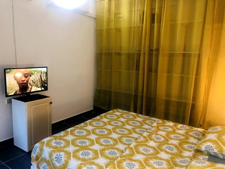 Studio Cosy Avec Piscine Saint-Joseph Exteriör bild